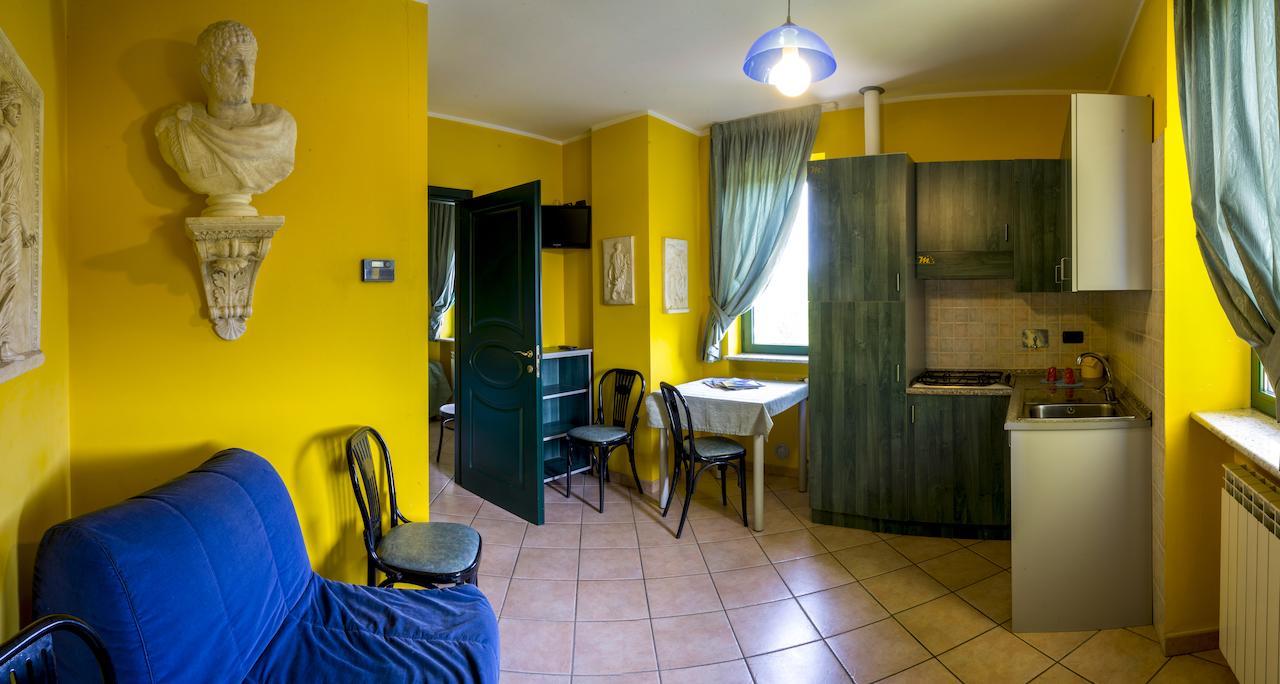 Front Hotel Motel Residence S الغرفة الصورة